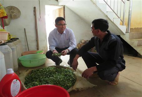 打贏脫貧攻堅(jiān)戰(zhàn)——冶建公司吹響嘹亮沖鋒號(hào)！